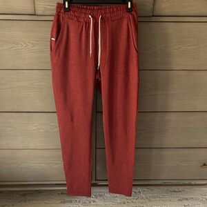Vuori Men's Brick Red Joggers